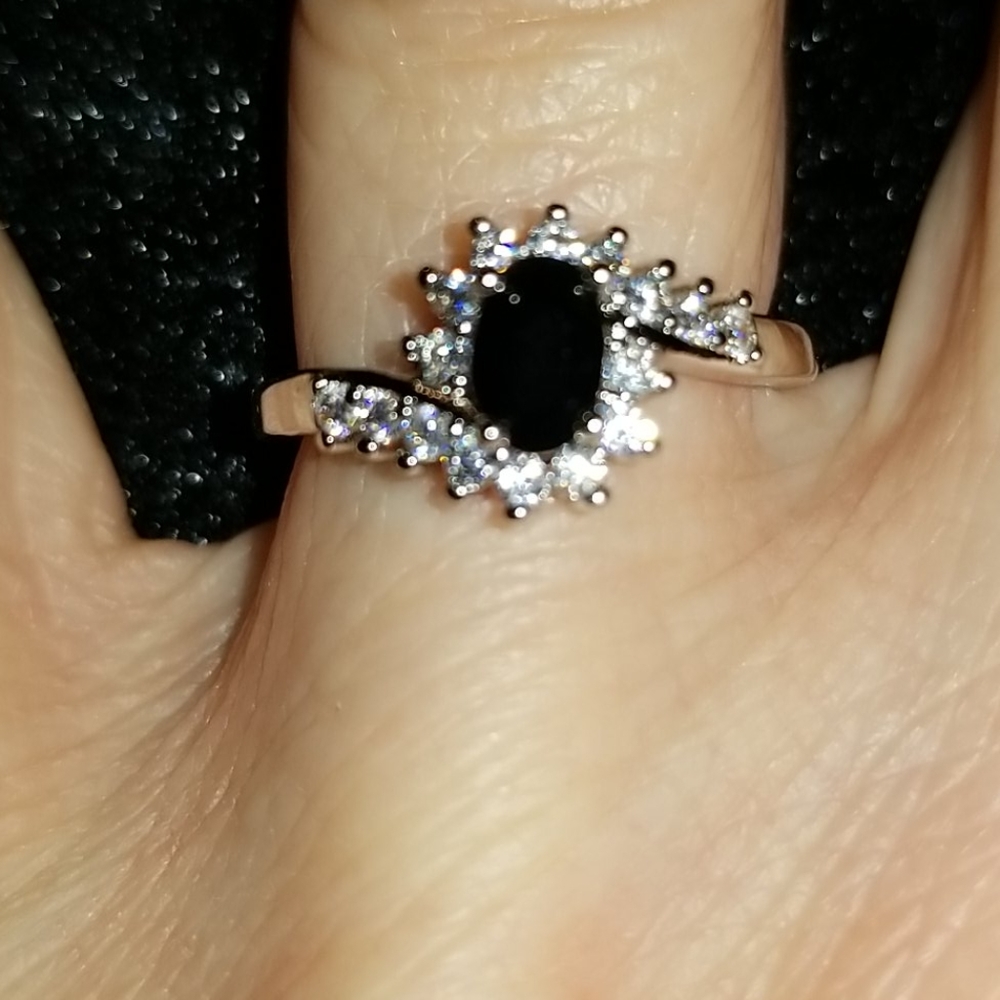 Ring, size 6 - Picture 2 of 4